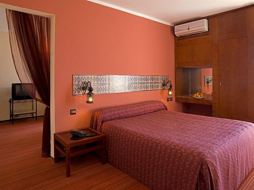 Hotel Asmaa Шавен Екстер'єр фото